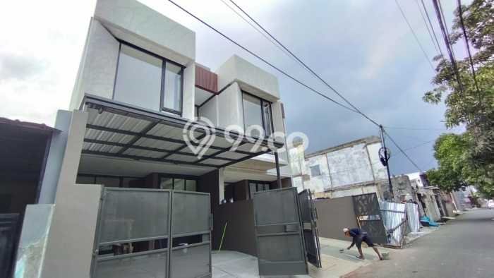 Rumah Strategis Minimalis Lb 125m2 di Cengkareng, Jakarta Barat Rumah Strategis Minimalis Lb 125m2 di Cengkareng, Jakarta Barat