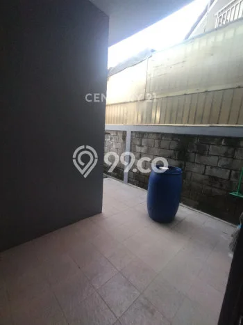 Disewakan! Rumah 3 Kamar Tidur &
2 Kamar Mandi di Tanjung Bunga, Makassar Disewakan! Rumah 3 Kamar Tidur &
2 Kamar Mandi di Tanjung Bunga, Makassar