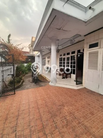 Rumah Minimalis 5 Kamar LT 277m2 di Gunung Sari Rumah Minimalis 5 Kamar LT 277m2 di Gunung Sari