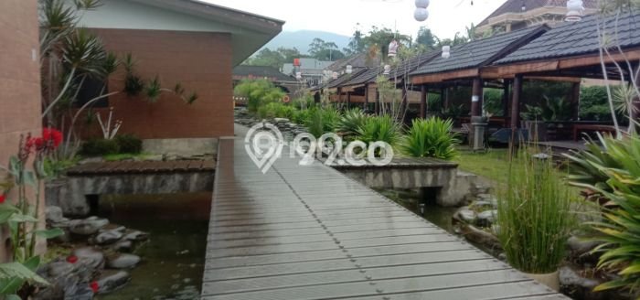 LOKASI TERBAIK! Vila di , Ukuran 6000m2m², Kawasan Tenang dan aman LOKASI TERBAIK! Vila di , Ukuran 6000m2m², Kawasan Tenang dan aman