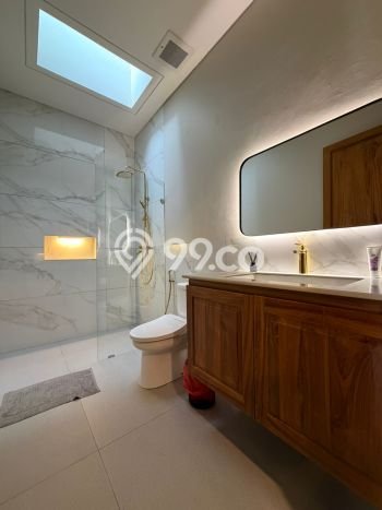 Untuk Dijual Komersial di Kebayoran Baru, Jakarta Selatan Harga Penawaran Spesial Untuk Dijual Komersial di Kebayoran Baru, Jakarta Selatan Harga Penawaran Spesial
