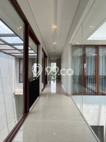 Dijual Rumah Mewah Megah Dengan View Cantik di Kemang, Jakarta Selatan Dijual Rumah Mewah Megah Dengan View Cantik di Kemang, Jakarta Selatan