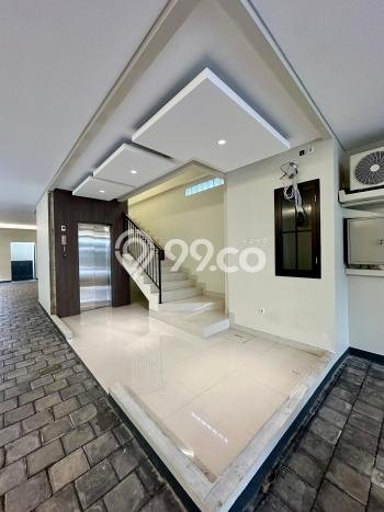 Kost Dijual Lokasi Menteng, Jakarta Pusat, 22 KT, 19 KM, 632m2 Kost Dijual Lokasi Menteng, Jakarta Pusat, 22 KT, 19 KM, 632m2