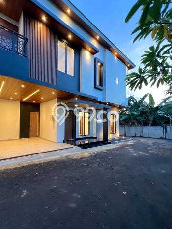 Dijual Rumah Premium dengan Fasilitas Sekitar Lengkap di Jagakarsa, Jakarta Selatan Dijual Rumah Premium dengan Fasilitas Sekitar Lengkap di Jagakarsa, Jakarta Selatan