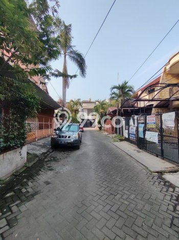 Rumah Luas Asri 3 KT Siap Pakai di Taman Palem Jakarta Barat Rumah Luas Asri 3 KT Siap Pakai di Taman Palem Jakarta Barat