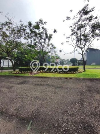 Rumah Luas Asri 3 KT Siap Pakai di BSD The Icon Tangerang Rumah Luas Asri 3 KT Siap Pakai di BSD The Icon Tangerang