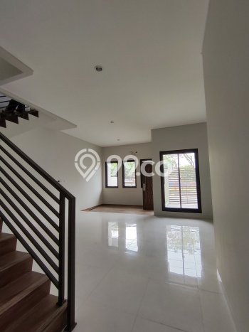Jual Rumah Luas Megah Dengan View Cantik di Sektor 7A/B-Gading Serpong, Tangerang Jual Rumah Luas Megah Dengan View Cantik di Sektor 7A/B-Gading Serpong, Tangerang