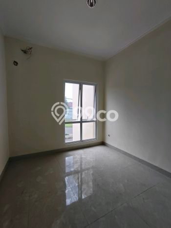 Rumah Elit Modern Tanpa Renovasi di Gading Serpong Tangerang Rumah Elit Modern Tanpa Renovasi di Gading Serpong Tangerang