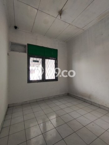 Rumah Luas Asri 2 KT Siap Huni di Batu Ceper Tangerang Rumah Luas Asri 2 KT Siap Huni di Batu Ceper Tangerang