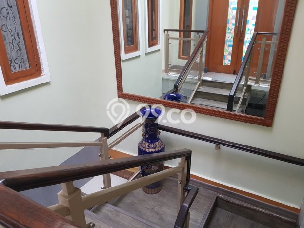 Rumah LT 162m2m² di Antapani, Bandung - Akses Mudah Rumah LT 162m2m² di Antapani, Bandung - Akses Mudah