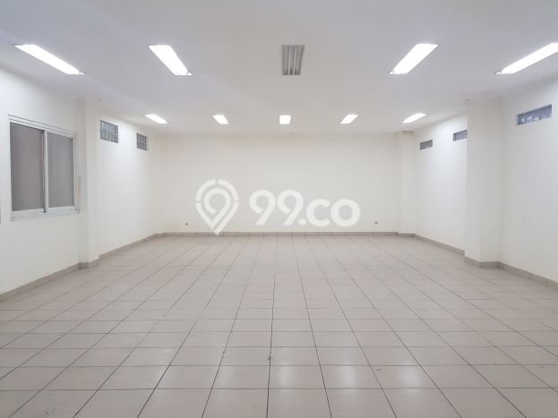 Ruko Disewa di Bandung dengan LB 1100m2 Area Komersial Ramai Ruko Disewa di Bandung dengan LB 1100m2 Area Komersial Ramai