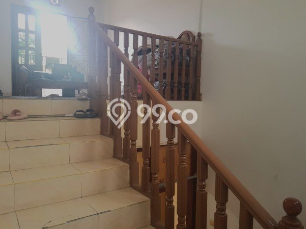 Jual Rumah Luas Elegan Dengan View Cantik di Buah Batu, Bandung Jual Rumah Luas Elegan Dengan View Cantik di Buah Batu, Bandung