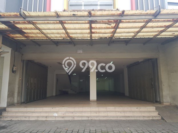 Ruko Disewa di Bandung dengan LB 1100m2 Area Komersial Ramai Ruko Disewa di Bandung dengan LB 1100m2 Area Komersial Ramai