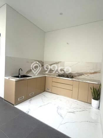 Ready to Use! Luxury House LT 147m2 Desain Elegan di mekar wangi Ready to Use! Luxury House LT 147m2 Desain Elegan di mekar wangi