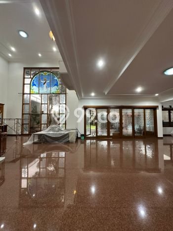 Dijual Rumah Luas Megah Dengan View Eksklusif di Setiabudi, Bandung Dijual Rumah Luas Megah Dengan View Eksklusif di Setiabudi, Bandung
