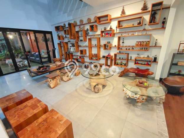 Jual Rumah Mewah Elegan Dengan View Eksklusif di Cipaku, Bandung Jual Rumah Mewah Elegan Dengan View Eksklusif di Cipaku, Bandung