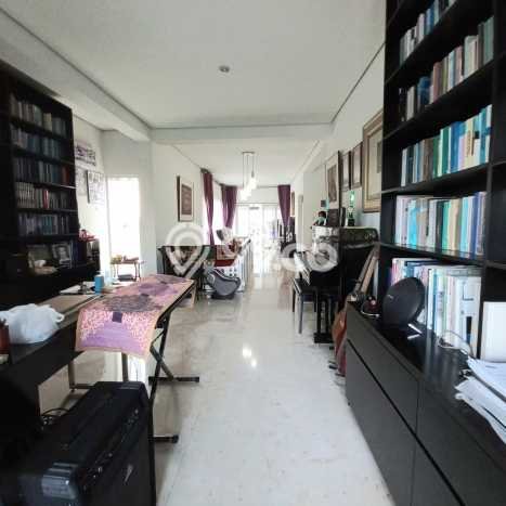 Rumah Elit Modern Tanpa Renovasi di Dago Pakar Bandung Rumah Elit Modern Tanpa Renovasi di Dago Pakar Bandung