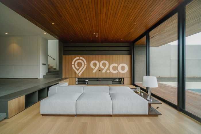 Hunian Mewah LB 550m2 Siap Huni Desain Elegan di Kota Baru Parahyangan, Bandung Hunian Mewah LB 550m2 Siap Huni Desain Elegan di Kota Baru Parahyangan, Bandung