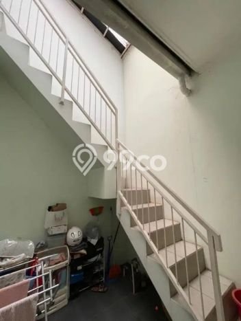 Rumah Minimalis 3 KT di Buah Batu Bandung Semi Furnished Rumah Minimalis 3 KT di Buah Batu Bandung Semi Furnished