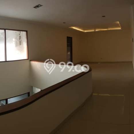 For Sale! Luxury House LT 303m2 Desain Elegan di Soekarno Hatta For Sale! Luxury House LT 303m2 Desain Elegan di Soekarno Hatta