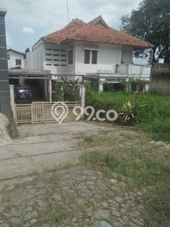 Jual Rumah Mewah Megah Dengan View Cantik di Ciwaruga, Bandung Jual Rumah Mewah Megah Dengan View Cantik di Ciwaruga, Bandung