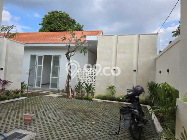 Vila Tenang Kawasan , Area 230m2m², Pemandangan Menarik sekitar Vila Tenang Kawasan , Area 230m2m², Pemandangan Menarik sekitar