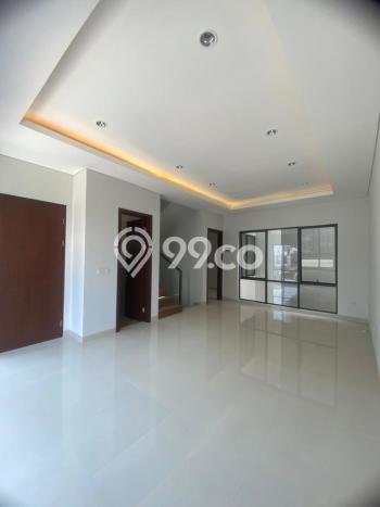 Rumah Elit Modern Tanpa Renovasi di Setra Duta Bandung Rumah Elit Modern Tanpa Renovasi di Setra Duta Bandung