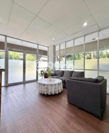 LOKASI PREMIUM! Kantor Kawasan , Luas 500m2m², Pusat Komersial LOKASI PREMIUM! Kantor Kawasan , Luas 500m2m², Pusat Komersial