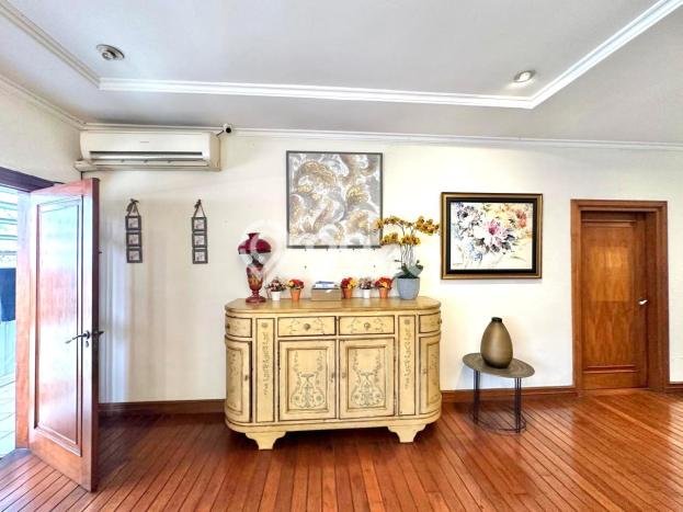 Dijual Rumah Premium dengan Fasilitas Sekitar Komplit di Cilandak, Jakarta Selatan Dijual Rumah Premium dengan Fasilitas Sekitar Komplit di Cilandak, Jakarta Selatan