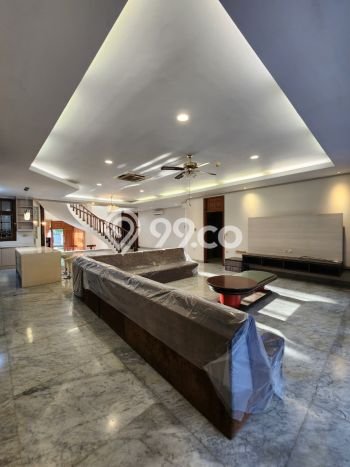 Rumah Modern Disewakan di Kebayoran Lama Jakarta Selatan Lokasi Sangat Strategis Rumah Modern Disewakan di Kebayoran Lama Jakarta Selatan Lokasi Sangat Strategis