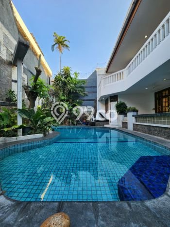 Rumah Modern Disewakan di Kebayoran Lama Jakarta Selatan Lokasi Sangat Strategis Rumah Modern Disewakan di Kebayoran Lama Jakarta Selatan Lokasi Sangat Strategis