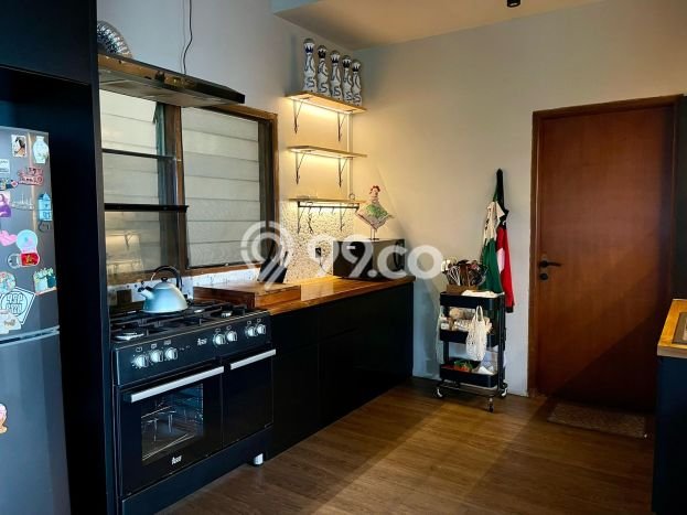 FOR SALE Hunian Apartemen High-Class di Pancoran dengan 0 Kamar Tidur & Luas 135m2 FOR SALE Hunian Apartemen High-Class di Pancoran dengan 0 Kamar Tidur & Luas 135m2