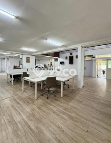 LOKASI PREMIUM! Kantor Kawasan , Luas 500m2m², Pusat Komersial LOKASI PREMIUM! Kantor Kawasan , Luas 500m2m², Pusat Komersial