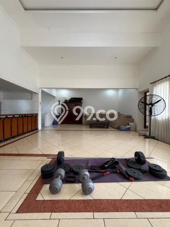 Rumah Elit Modern Tanpa Renovasi di Bintaro Jakarta Selatan Rumah Elit Modern Tanpa Renovasi di Bintaro Jakarta Selatan