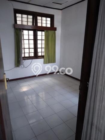 Hunian Mewah LB 250m2 Siap Pakai Desain Elegan di Cinere, Jakarta Selatan Hunian Mewah LB 250m2 Siap Pakai Desain Elegan di Cinere, Jakarta Selatan