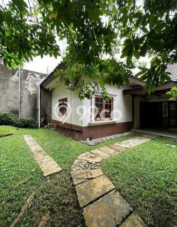 Siap Huni Hunian Elit 5 Kamar di Menteng Dekat ke Mana Saja Siap Huni Hunian Elit 5 Kamar di Menteng Dekat ke Mana Saja
