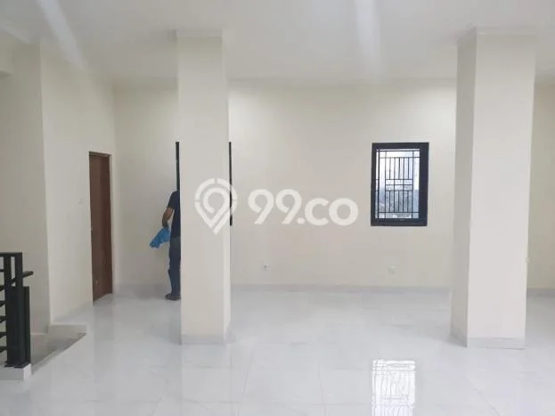Ruko Dijual di Tanah Abang LT 45m2, LB 260m2 Solusi Investasi Cerdas Ruko Dijual di Tanah Abang LT 45m2, LB 260m2 Solusi Investasi Cerdas