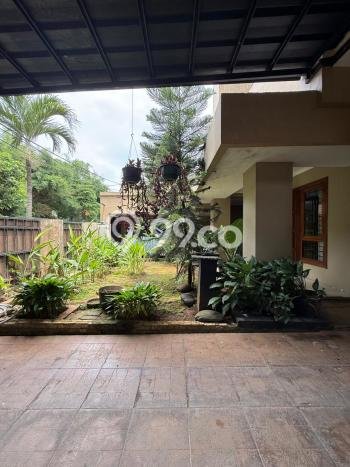 Rumah Elit Modern Tanpa Renovasi di Bintaro Jakarta Selatan Rumah Elit Modern Tanpa Renovasi di Bintaro Jakarta Selatan
