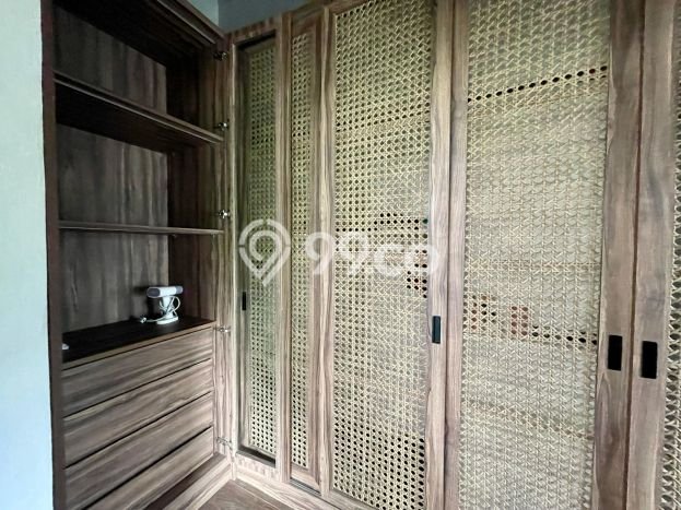 FOR SALE Hunian Apartemen High-Class di Pancoran dengan 0 Kamar Tidur & Luas 135m2 FOR SALE Hunian Apartemen High-Class di Pancoran dengan 0 Kamar Tidur & Luas 135m2
