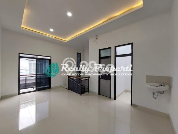 Dijual Rumah Eksklusif 2 KT di Pinang Ranti, Jakarta Timur Dijual Rumah Eksklusif 2 KT di Pinang Ranti, Jakarta Timur