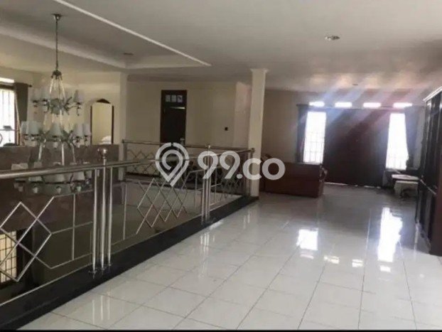PENAWARAN TERBATAS! Rumah Premium area Lowokwaru, LT 300m2m² Bangunan 500m2m² PENAWARAN TERBATAS! Rumah Premium area Lowokwaru, LT 300m2m² Bangunan 500m2m²