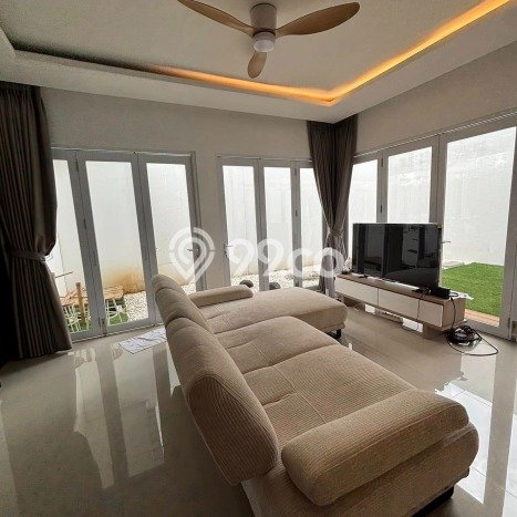 Dijual Rumah Premium dengan Fasilitas Sekitar Komplit di Cinere, Depok Dijual Rumah Premium dengan Fasilitas Sekitar Komplit di Cinere, Depok