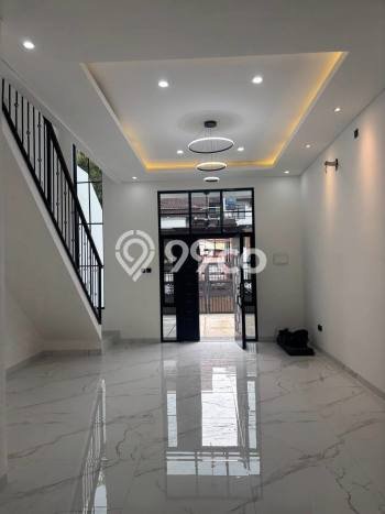 For Sale Rumah 3 Kamar Lokasi Ideal Bagus dan Strategis di Cinere For Sale Rumah 3 Kamar Lokasi Ideal Bagus dan Strategis di Cinere