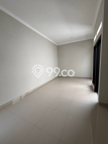 For Sale Rumah 3 Kamar Lokasi Ideal Bagus dan Strategis di Cinere For Sale Rumah 3 Kamar Lokasi Ideal Bagus dan Strategis di Cinere