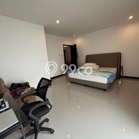 Dijual Rumah Premium dengan Fasilitas Sekitar Komplit di Cinere, Depok Dijual Rumah Premium dengan Fasilitas Sekitar Komplit di Cinere, Depok