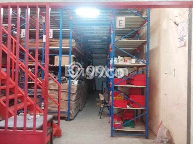 Area Ramai! Gudang Dijual di Gunung Sindur untuk Bisnis Luas Bangunan 644m2 Area Ramai! Gudang Dijual di Gunung Sindur untuk Bisnis Luas Bangunan 644m2