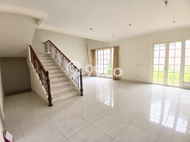 Rumah sewa siap huni 4 KT di BSD The Green, Tangerang Rumah sewa siap huni 4 KT di BSD The Green, Tangerang