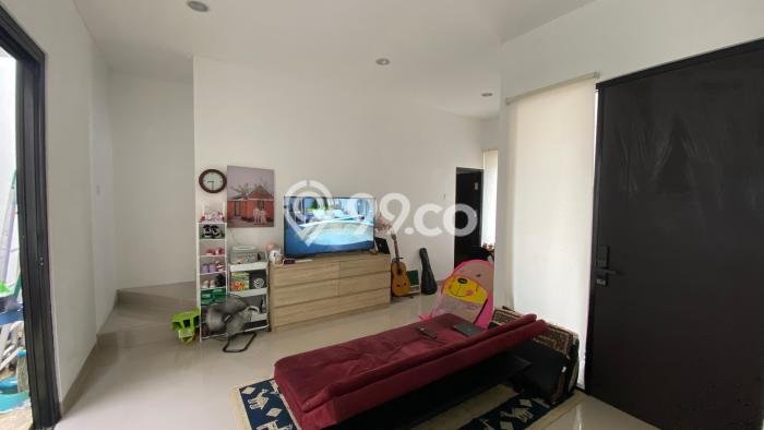 Rumah Modern Cantik 2 KT Bisa Langsung Pindah di Cisauk Rumah Modern Cantik 2 KT Bisa Langsung Pindah di Cisauk