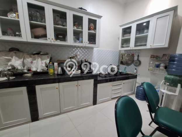 SIAP HUNI! Rumah Strategis di Cimahi Utara, LT 105m2m² Bangunan 100m2m² SIAP HUNI! Rumah Strategis di Cimahi Utara, LT 105m2m² Bangunan 100m2m²