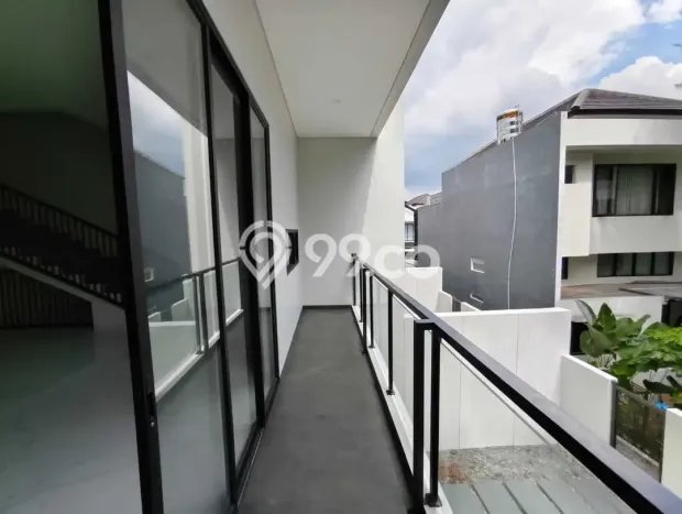 Rumah Elit Modern Siap Huni di Setiabudi Bandung Rumah Elit Modern Siap Huni di Setiabudi Bandung